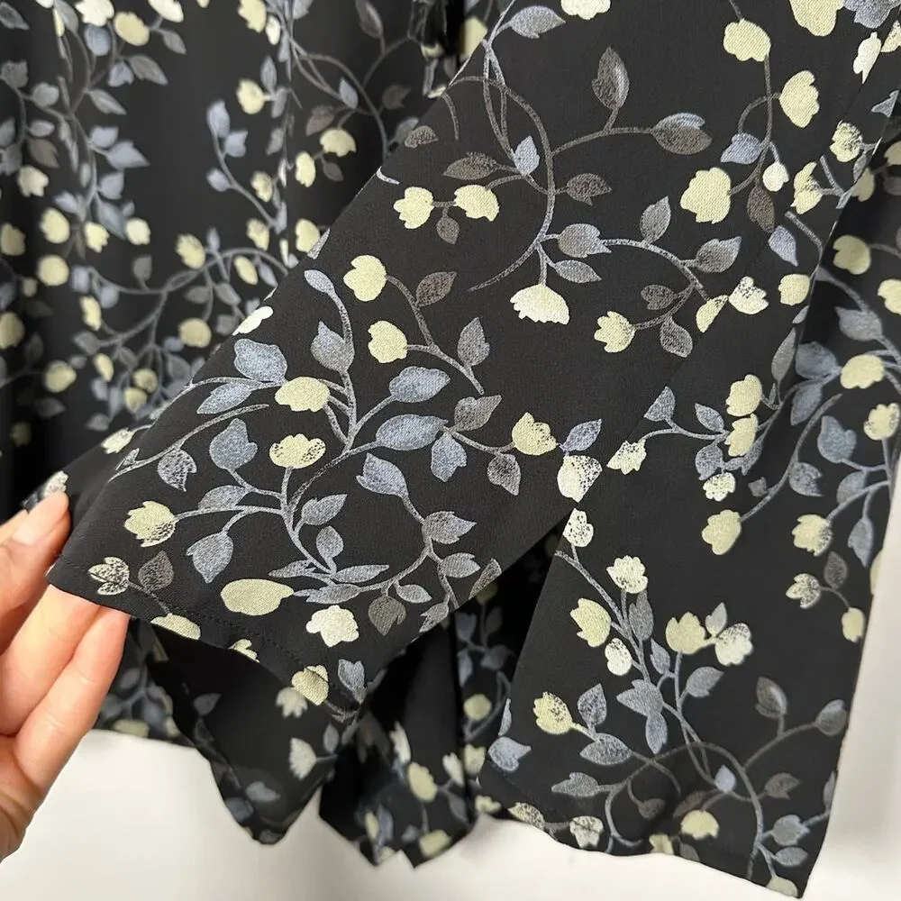 Banana Republic Vintage Black & Gray Floral Mini Skort Women's 8